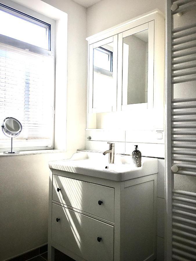 Komplettes Ferienhaus Fuer Bis Zu 4 Personen Dornheim Exterior photo
